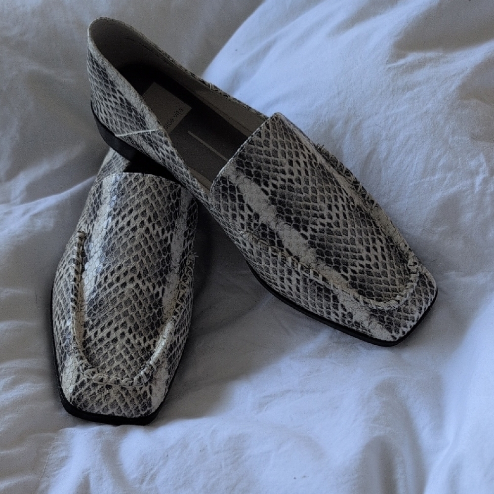 Women's Loafers New Excellent Condition Worn Only A few Hours Size 7